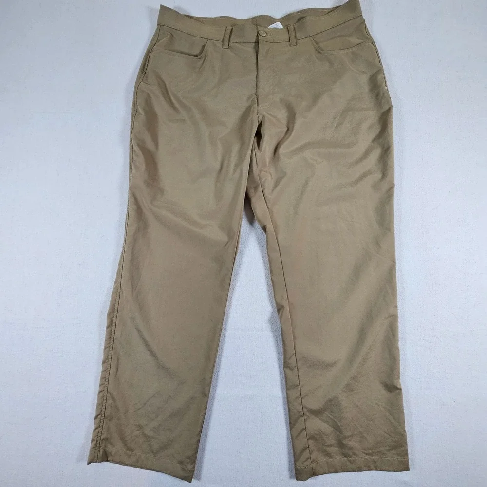 Under Armour Performance Pants Mens 40/30 Tan Loose Fit Straight Leg Golf Khaki